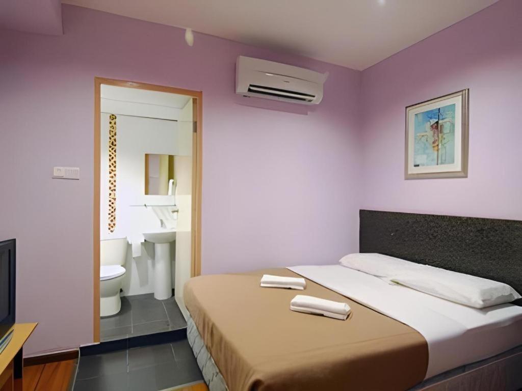 Aristo Hotel @ Putatan Kota Kinabalu Extérieur photo