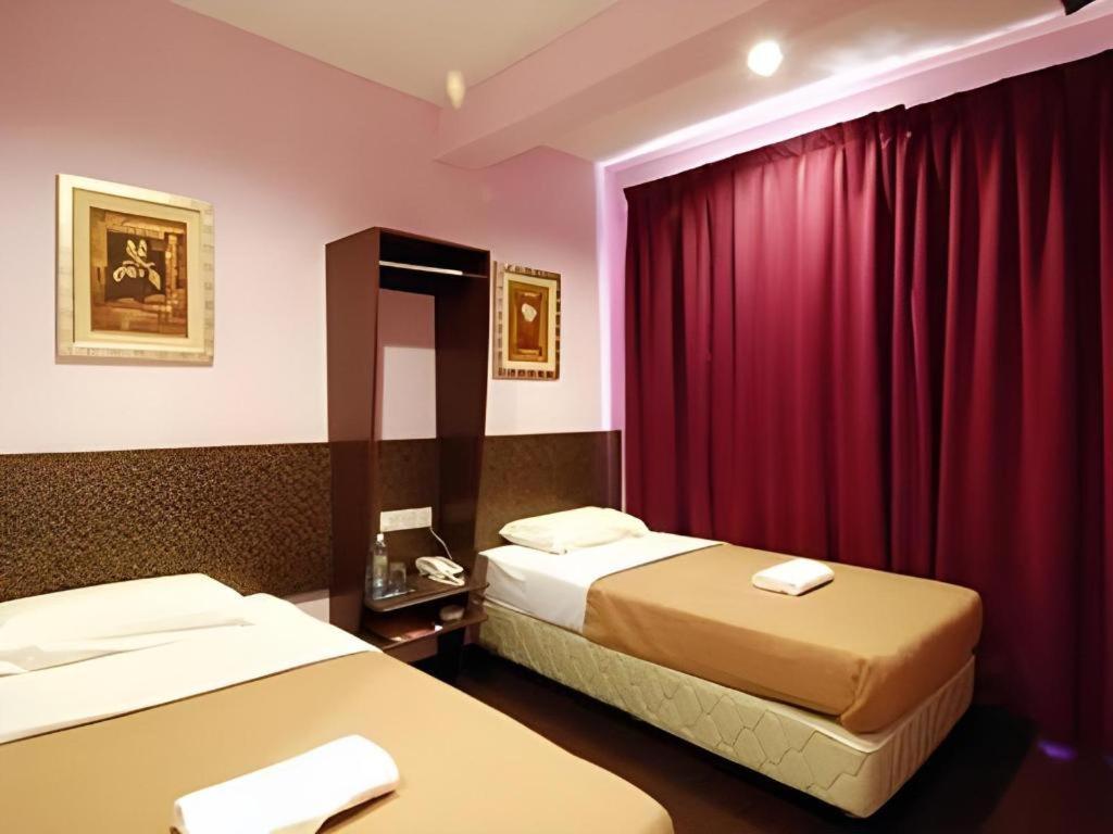 Aristo Hotel @ Putatan Kota Kinabalu Extérieur photo