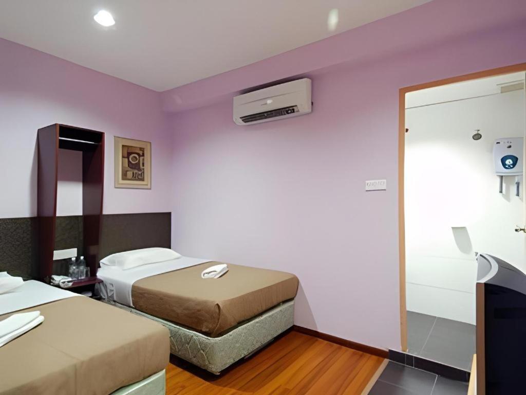 Aristo Hotel @ Putatan Kota Kinabalu Extérieur photo