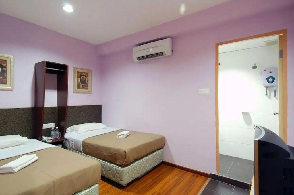 Aristo Hotel @ Putatan Kota Kinabalu Extérieur photo